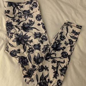 Blue Floral Fabletics Legging